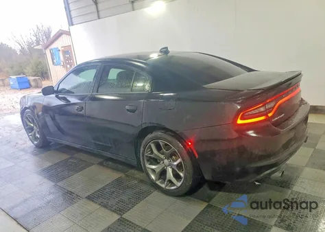 2016 Dodge Charger Sxt z USA, uszkodzony, nr VIN 2C3CDXHG8GH241844